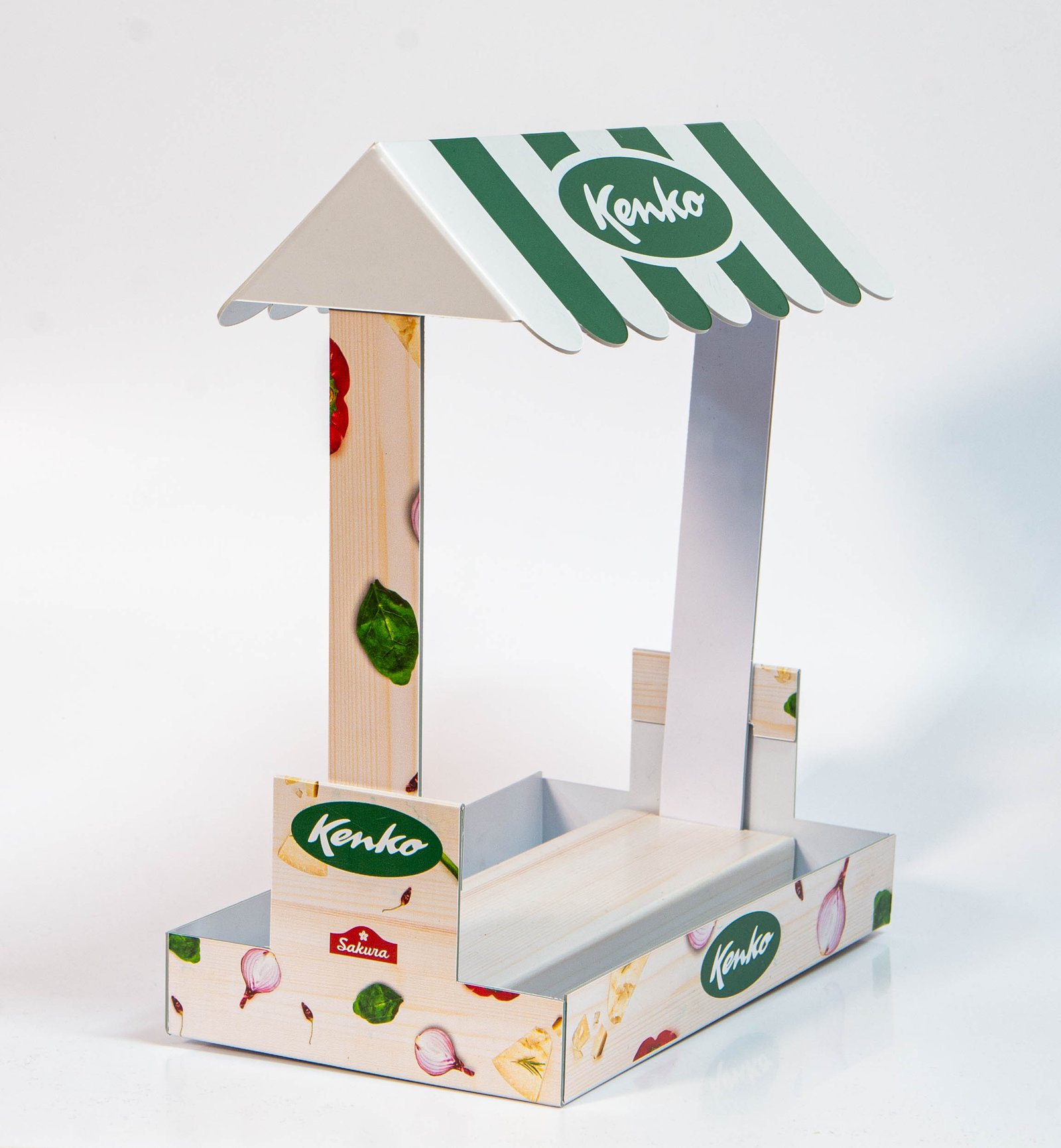 Display de balcão personalizado Kenko Sakura em ambiente de feira